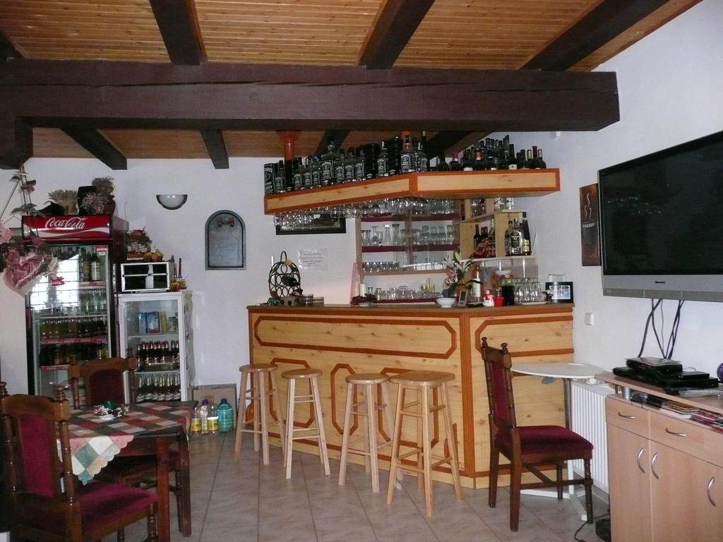 Penzion Hajsky Mlyn Nebanice Exterior foto